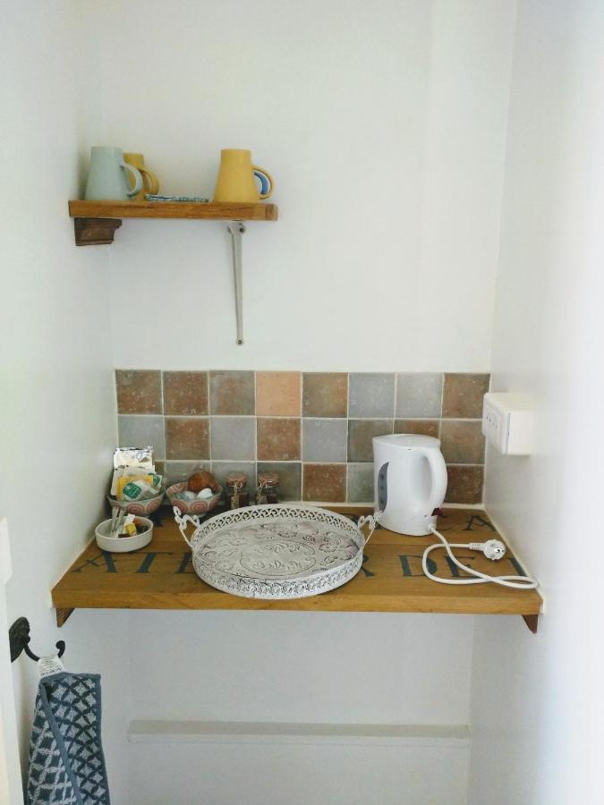 Quai Des Fleurs Bed and Breakfast Saint-Savinien Εξωτερικό φωτογραφία
