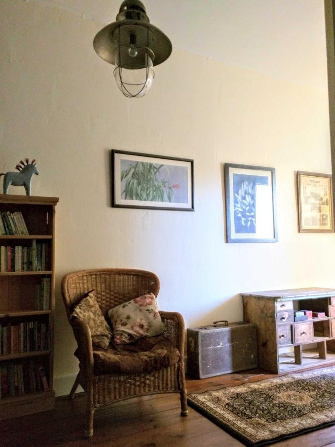 Quai Des Fleurs Bed and Breakfast Saint-Savinien Εξωτερικό φωτογραφία